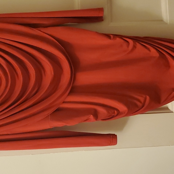 MONIF C. red dress - Picture 4 of 4